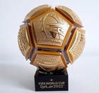 Zestaw 12 odznak Mistrzostwa Świata Katar 2022 - słynne zabytki i budowle - piłka puzzle 3D (produkt oficjalny)