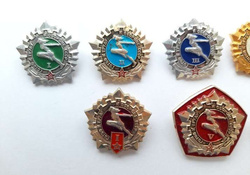 Odznaki sportowe Gotowy do Wysiłku i Obrony ZSRR (8 sztuk)