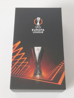 Replika miniatura Pucharu Liga Europy UEFA (oficjalny produkt) 8 cm