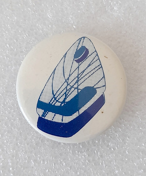 Odznaka-button Mistrzostwa Świata i Europy w hokeju na lodzie Helsinki 1974