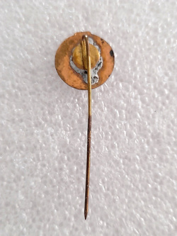 Odznaka Szczeciński Okręgowy Związek Piłki Nożnej, z nakładką (PRL, emalia)