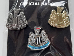 Odznaki Newcastle United zestaw 3 herby - lakierowany, pozłacany i posrebrzany (produkt oficjalny)
