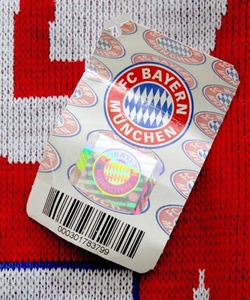 Szalik Bayern Monachium. Oliver Kahn (produkt oficjalny)