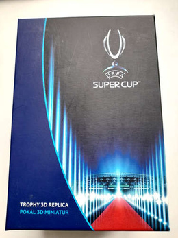 Duża replika Superpuchar Europy 15 cm (produkt oficjalny UEFA)
