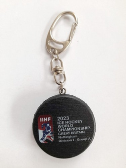 Brelok Mistrzostwa Świata w Hokeju na Lodzie 2023 - Dywizja I A mini krążek (produkt oficjalny)