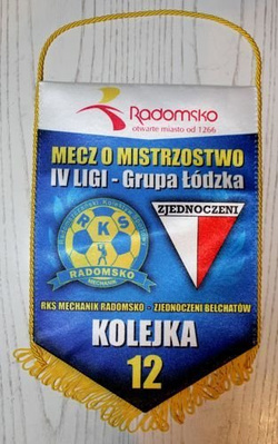 Proporczyk RKS Mechanik Radomsko - Zjednoczeni Bełchatów IV liga (03.10.2015)