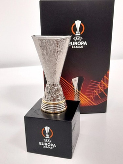 Mini Replika Pucharu - Liga Europy (oficjalny produkt)