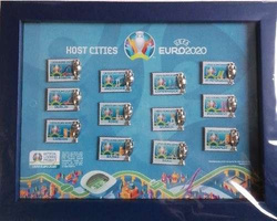 Zestaw w ramce 12 odznak gospodarze Euro 2020 (produkt oficjalny)