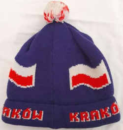 Zimowa czapka Wisła Kraków z pomponem