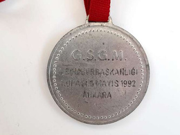 Medal Puchar Prezydenta Turcji w siatkówce kobiet, srebrny (Ankara, 5.5.1992)