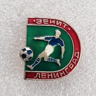 Odznaka Zenit Leningrad piłkarz (ZSRR, lakier)