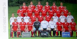 FC Bayern Monachium sezon 2009/2010 (zestaw 31 zdjęć) produkt oficjalny