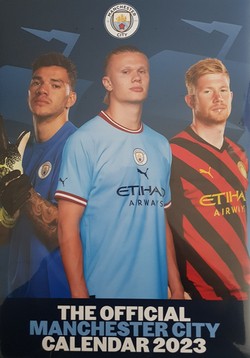 Manchester City. Oficjalny kalendarz ścienny na 2023 rok