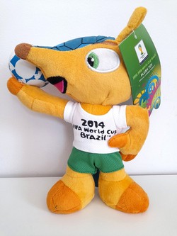 Maskotka Fuleco - Mistrzostwa Świata Brazylia 2014 (produkt oficjalny)