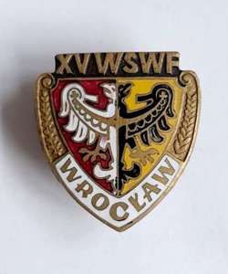 Odznaka XV lat Wyższej Szkoły Wychowania Fizycznego Wrocław (emalia, sygnowana)