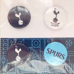 Odznaki-buttony Tottenham Hotspur Londyn - 4 sztuki (produkt oficjalny)